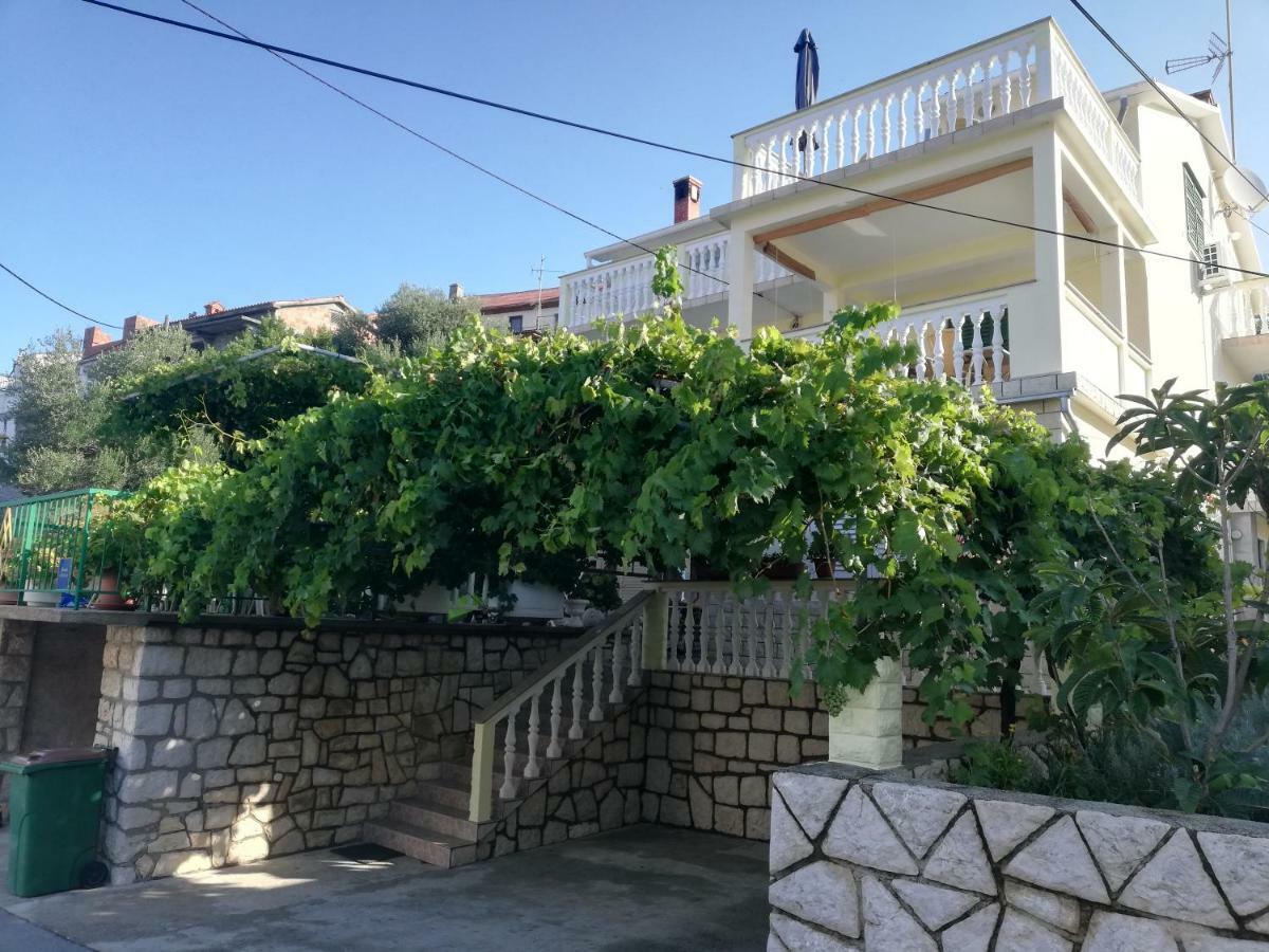 Apartments Boric Лопар Екстер'єр фото